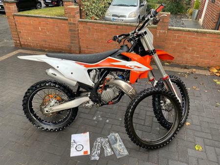 KTM ktm-125-sx-2020-35hr-in-gateshead 