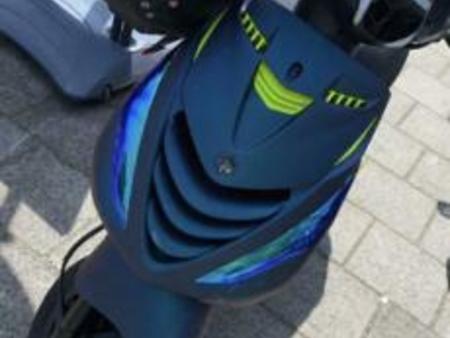 PIAGGIO zip-2017-80cc-full-malossi tweedehands - De Parking