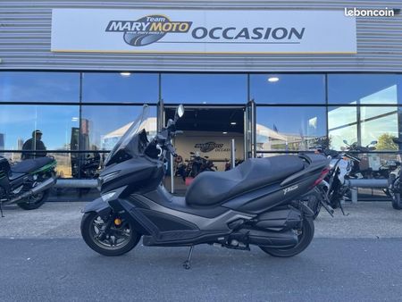 KYMCO kymco-x-town-125-124-cm3 Used - the parking motorcycles