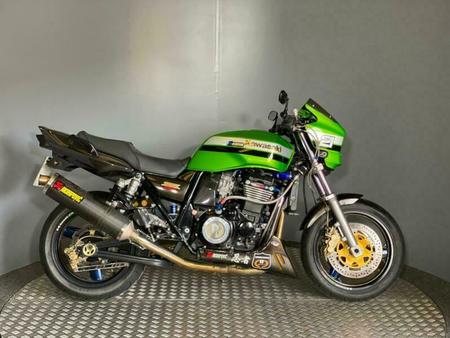 forklædt Sprout neutral kawasaki zrx 1200 used – Search for your used motorcycle on the parking  motorcycles