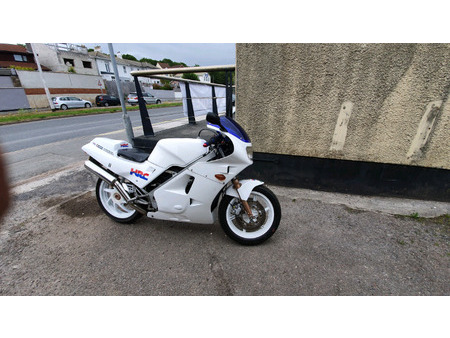 Honda Honda Vfr400 Nc24 1987 In Plymouth Devon Gumtree De Segunda Mano El Parking