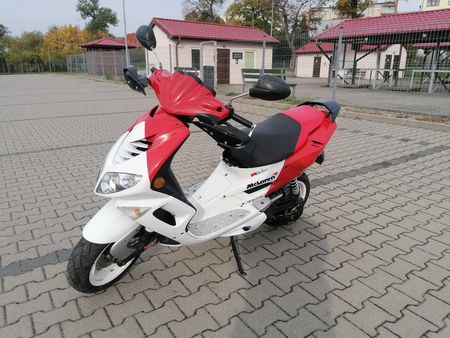 PEUGEOT peugeot-speedfight-2-lc-50-2005r-skuter-motorower Used - the  parking motorcycles