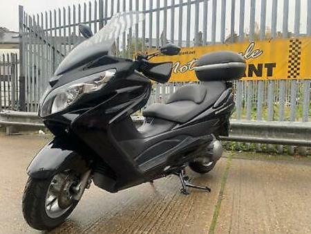 SUZUKI suzuki-an-burgman-400-k8 tweedehands - De Parking