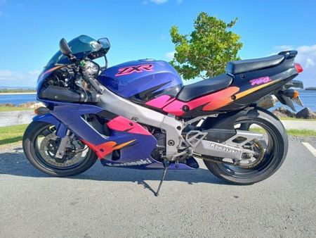 kawasaki zxr 750 purple used – Search for your used on the parking motorcycles
