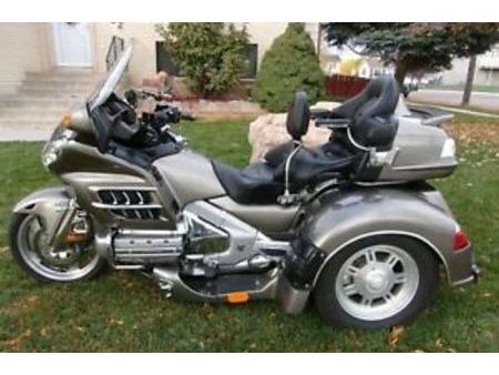 HONDA 2008-honda-goldwing-gl1800-motor 