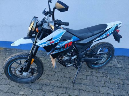 Ksr Moto Ksr Tr 50 Sm 45km H 2 Takter Supermoto Bj Lieferung Moglic De Segunda Mano El Parking Ksr Moto Ksr Tr 50 Sm 45km H 2 Takter Supermoto Bj Lieferung Moglic De Segunda Mano El Parking