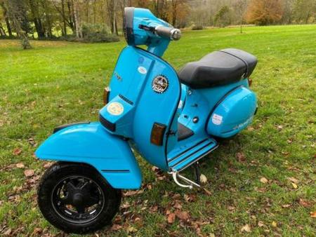 PIAGGIO vespa-px-200-te-koop Used - the parking motorcycles