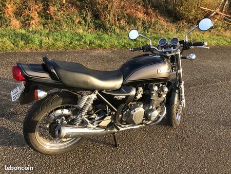 kawasaki zephyr 750 – Search for your used motorcycle on parking motorcycles