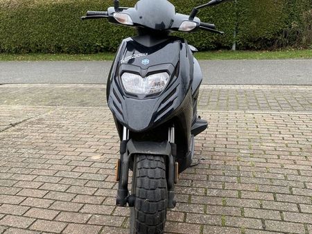PIAGGIO piaggio-new-typhoon-50-new-tph-50-2t-roller Used - the parking  motorcycles
