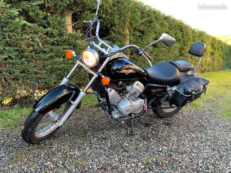 GUIDON HONDA 125 Vt Shadow Jc 29 EUR 60,00 - FR