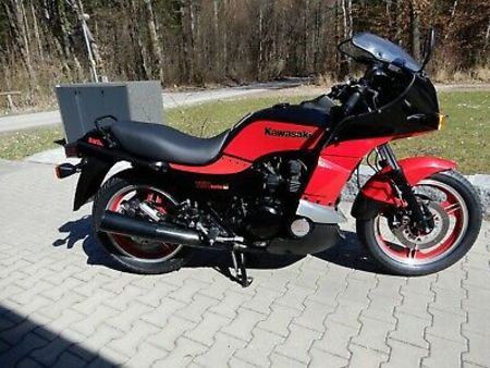 Forbedre Rynke panden Isse kawasaki gpz 750 turbo used – Search for your used motorcycle on the  parking motorcycles