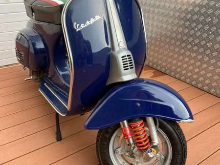 vespa 50 special blu elettrico