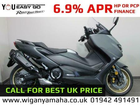 yamaha tmax 560 km 0