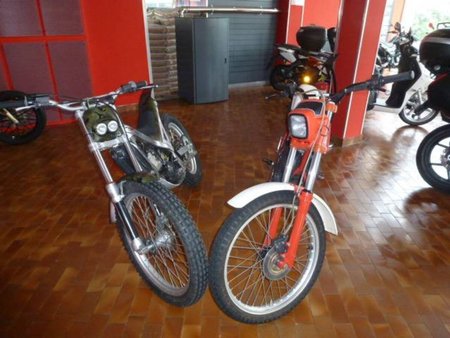 Kit D'autocollants / Stickers Pour FANTIC MOTOR Trial 301 Progress 2 - Motocross Blanc - Neuf D'origine Italie