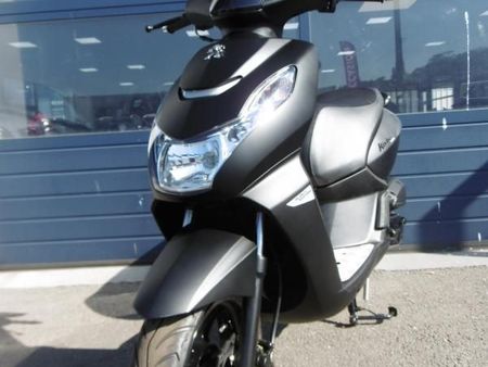 peugeot scooter kisbee 50 cm3 used – Search for your used motorcycle on the  parking motorcycles
