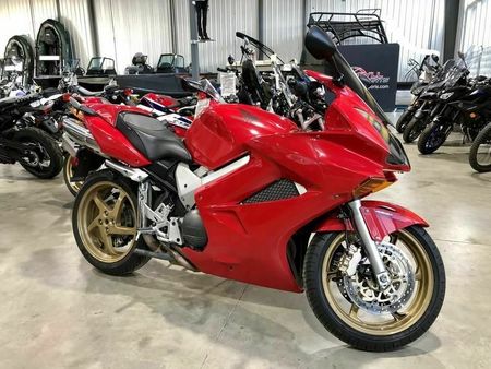 Honda Vfr 800 Fi D Occasion Recherche De Moto D Occasion Le Parking
