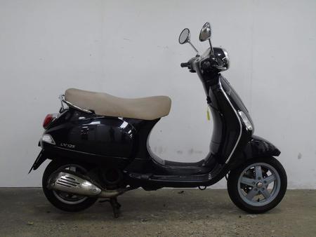 vespa 125 lx 2010