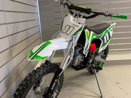 leramotors shark d'occasion - Recherche de moto d'occasion - Le Parking-Moto