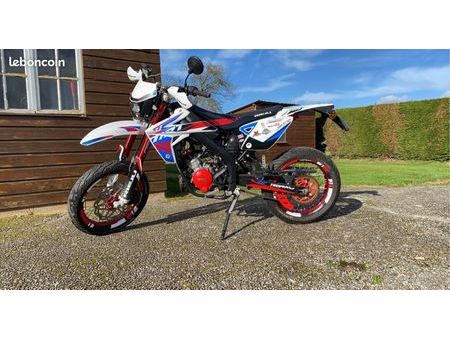 rieju mrt pro white used – Search for your used motorcycle on the parking  motorcycles