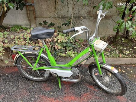 MBK Cyclomoteur caddy motobecane Used The Parking Motorcycles mbk-cyclomoteur-caddy-motobecane-used-the-parking-motorcycles