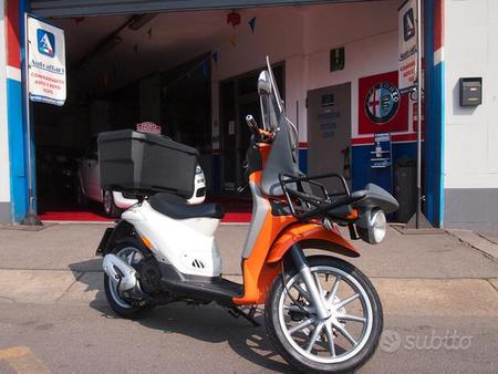 piaggio liberty 125 delivery used – Search for your used motorcycle on the  parking motorcycles