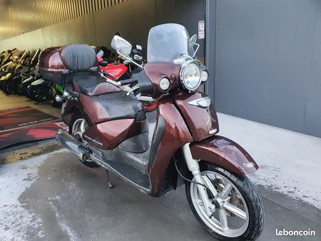 aprilia scarabeo 125 rood tweedehands - Zoeken naar een tweedehands moto -  De Parking-Moto