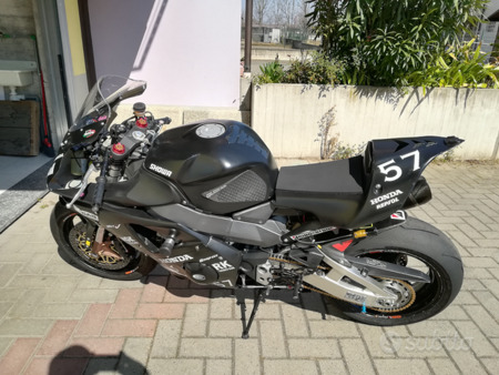 honda cbr 954rr fireblade italie tweedehands - Zoeken naar een tweedehands  moto - De Parking-Moto