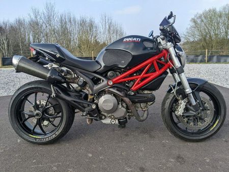 DUCATI ducati-monster-796-803cc Used 