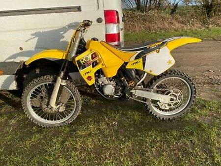 SUZUKI RM Gebrauchtmotorrad