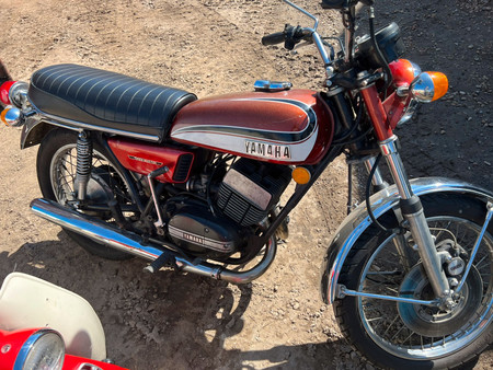 YAMAHA 1973-yamaha-rd350-all-original-runs-like-new tweedehands - De ...