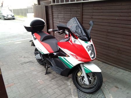 gilera scooter gp 800 used – Search for your used motorcycle on the parking  motorcycles