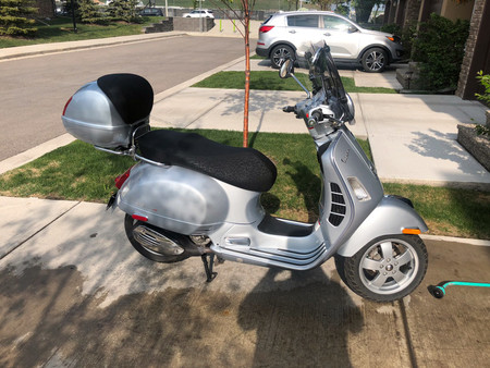 piaggio vespa gts 250 tweedehands - Zoeken naar een tweedehands moto - De  Parking-Moto