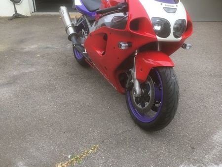 kawasaki zx 7r red used – Search for your used motorcycle on the 