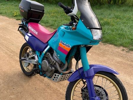 Couronne arrière pour Honda 650 NX Dominator - RD02
