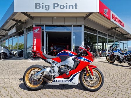 Honda Cbr 1000rr Fireblade Sp1 Gebrauchtmotorrad Gebrauchte Motorrader Suchen Name Site