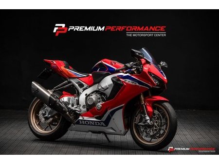 Honda Cbr 1000rr Fireblade Sp1 Gebrauchtmotorrad Gebrauchte Motorrader Suchen Name Site