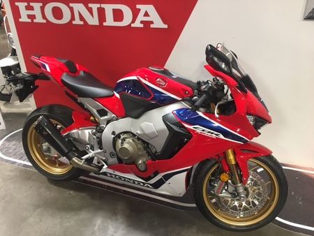 Honda Cbr 1000rr Fireblade Sp1 Gebrauchtmotorrad Gebrauchte Motorrader Suchen Name Site