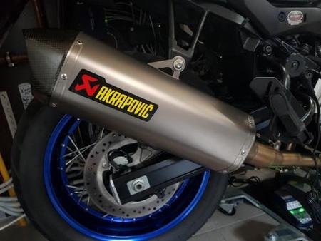 suzuki v strom 650 akrapovic