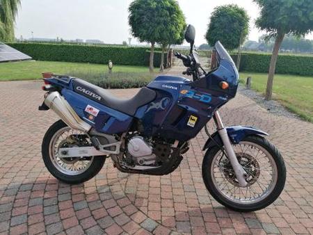 CAGIVA moteur-cagiva-elefant-750-ducati Used - the parking motorcycles
