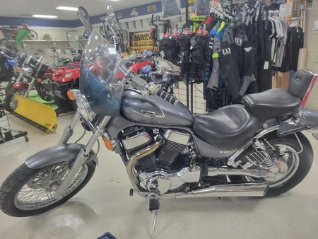 suzuki s83 exhaust