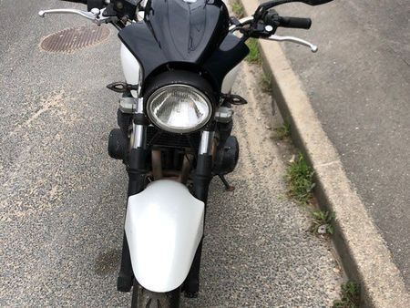 kawasaki 750 zr 7 blanc d'occasion - Recherche de moto d'occasion 