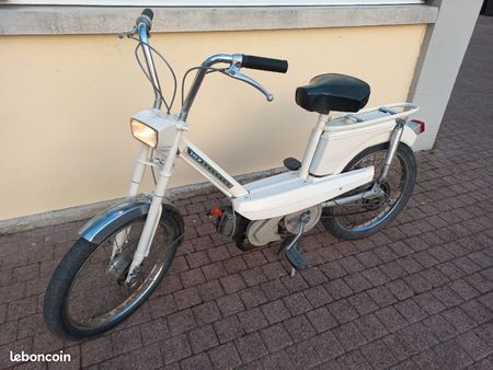 Écrou De Vilebrequin Teknix Compatible Peugeot 50 102 Mobylette - Filetage M10 Pas 100 - Largeur 15mm