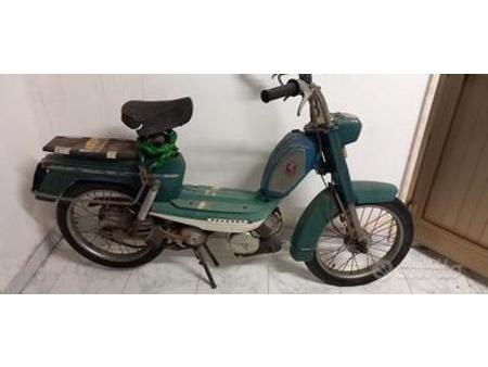 PEUGEOT vends-mobylette-cyclo-104-peugeot-annee-1970 Used - the