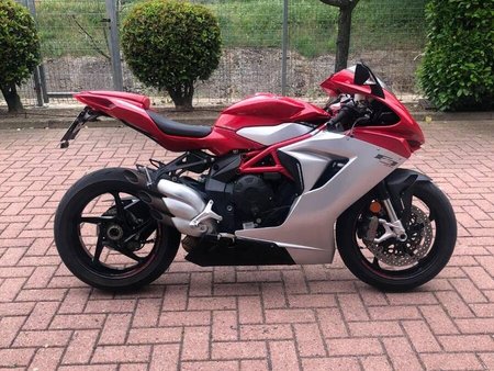 MV AGUSTA vendo-mv-agusta-f3-800-eas-abs-2017-20-usata-a-piacenza ...