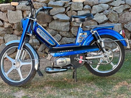 Peugeot 103, MOPED OF THE DAY