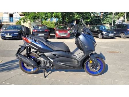 X Max Icon Blue