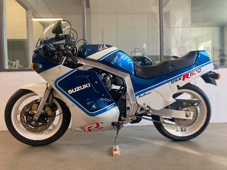 フロントホイールgsx-r1100 gu74a 1987年型GSXR1100