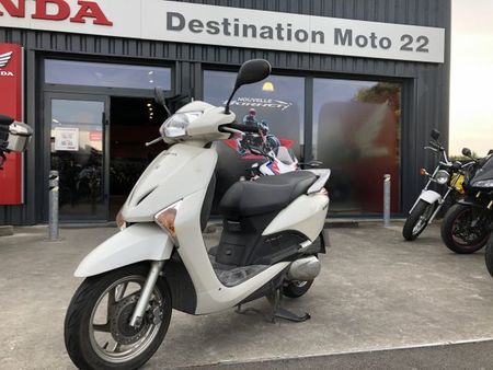 honda lead 100 used – Search for your used motorcycle on the parking  motorcycles