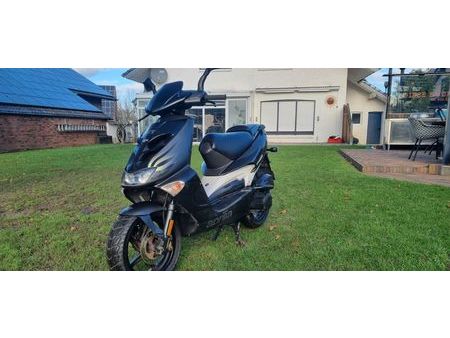 aprilia sr ditech used – Search for your used motorcycle on the parking  motorcycles