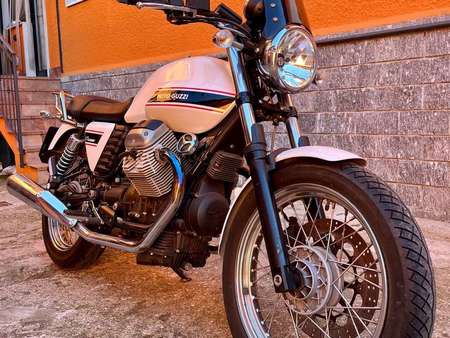 Moto Guzzi V 7 Classic